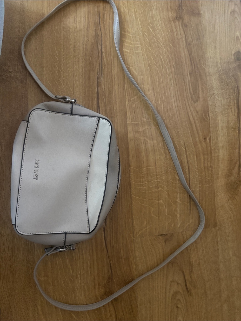 Nine West beige purse
